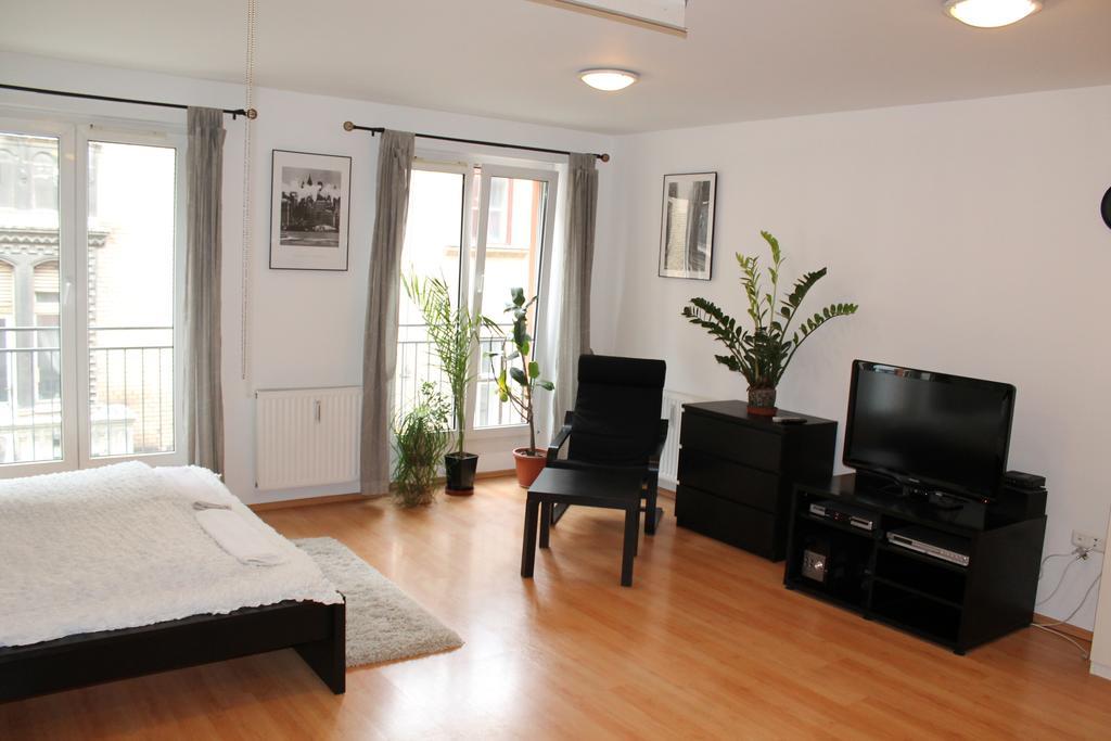 Erkel Apartment Budapest Ngoại thất bức ảnh