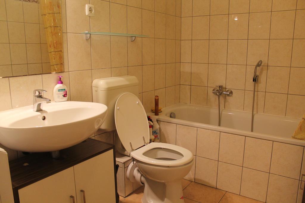 Erkel Apartment Budapest Phòng bức ảnh